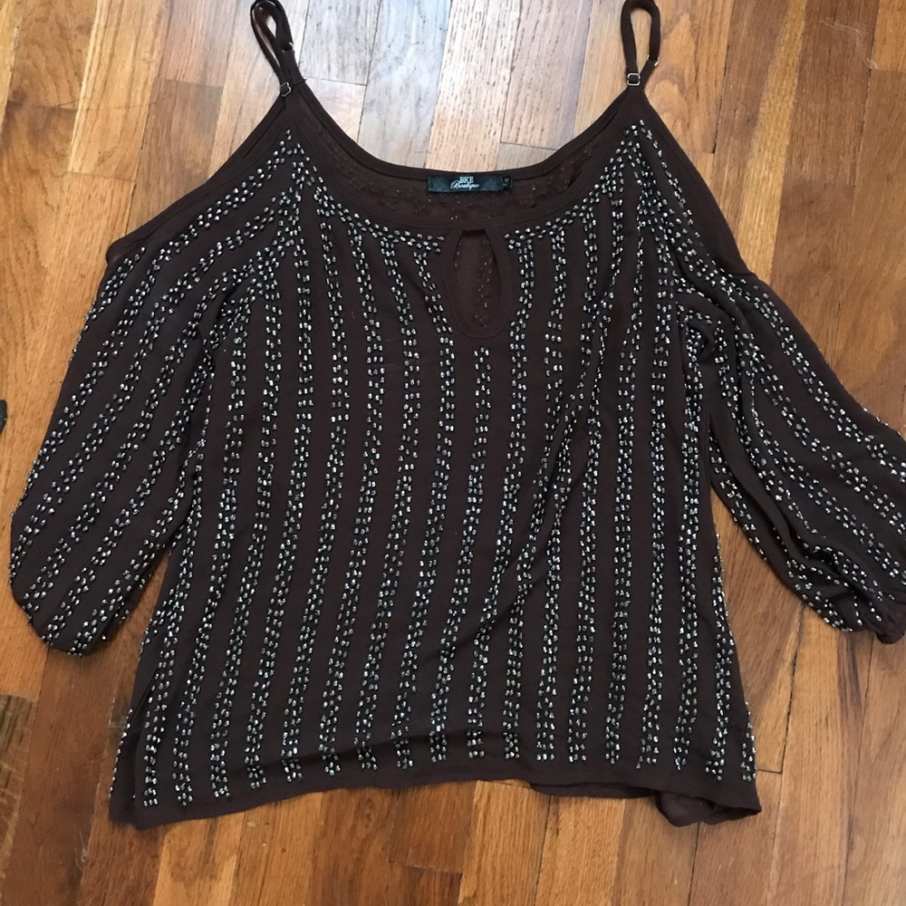 Buckle Maroon Bling Top